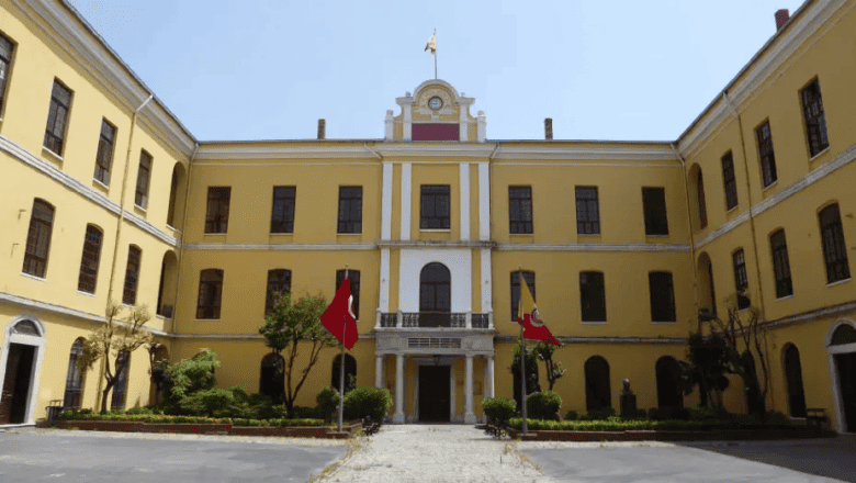 Galatasaray Lisesi sınav
