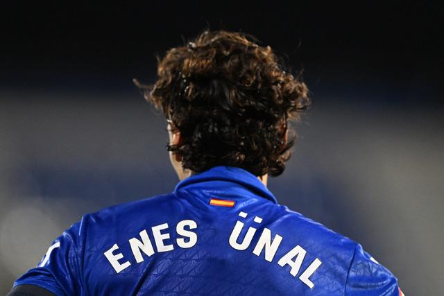 Enes Ünal favori seçimi