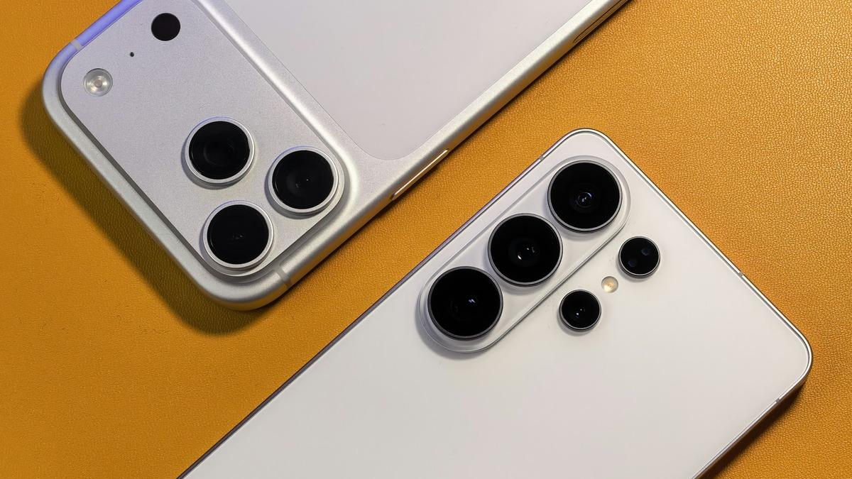 Galaxy S27 Ultra camera design